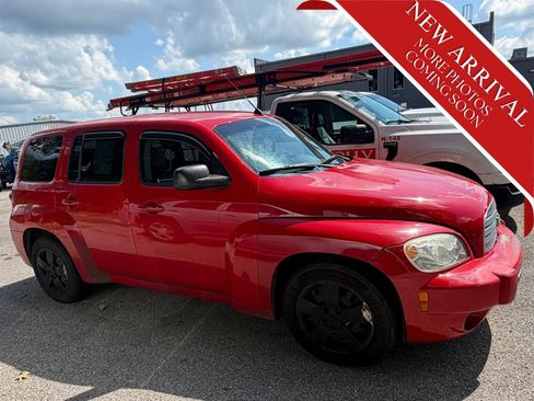 Used 2011 Chevrolet HHR LS FWD image 4