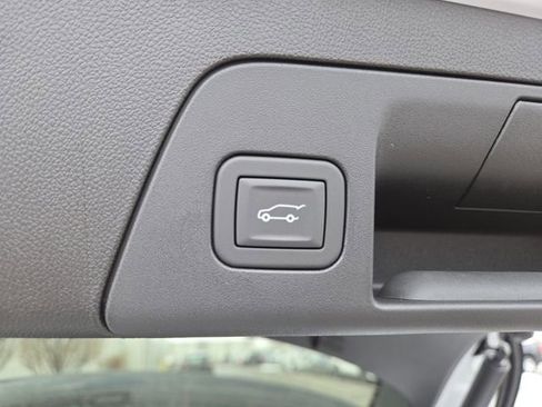 New 2026 Buick Envision Sport Touring image 19