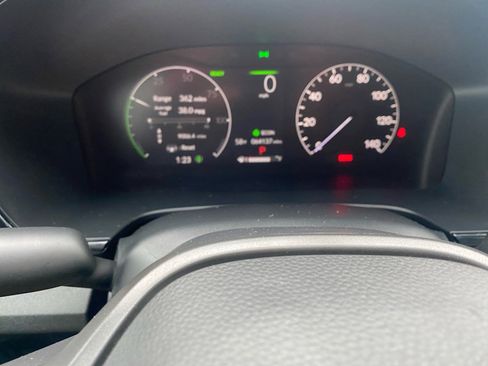 Used 2025 Honda CR-V Sport-L image 14