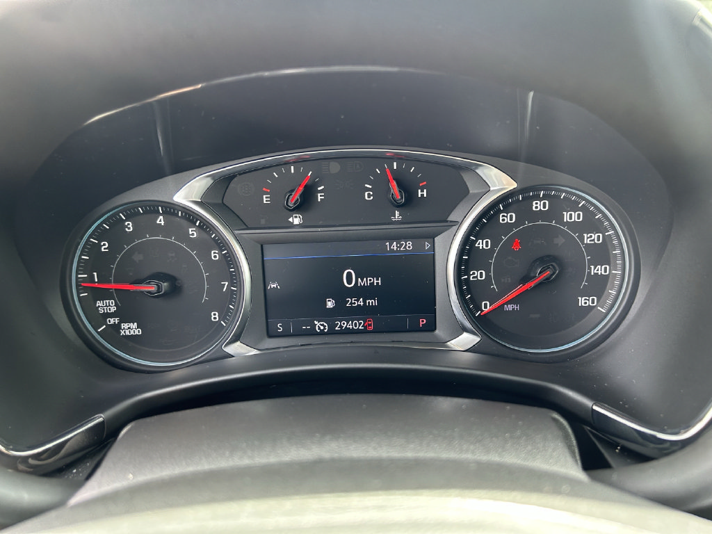 Used 2024 Chevrolet Equinox RS w/ RS Leather Package FWD image 35