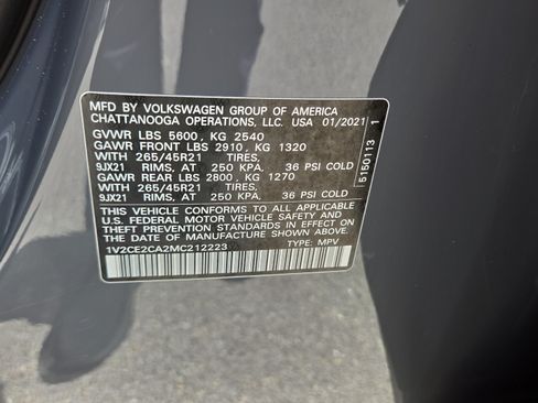 Used 2021 Volkswagen Atlas Cross Sport SEL R-Line FWD image 38