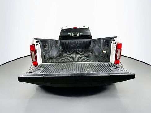 Used 2022 Ford F250 Lariat w/ Lariat Ultimate Package image 32