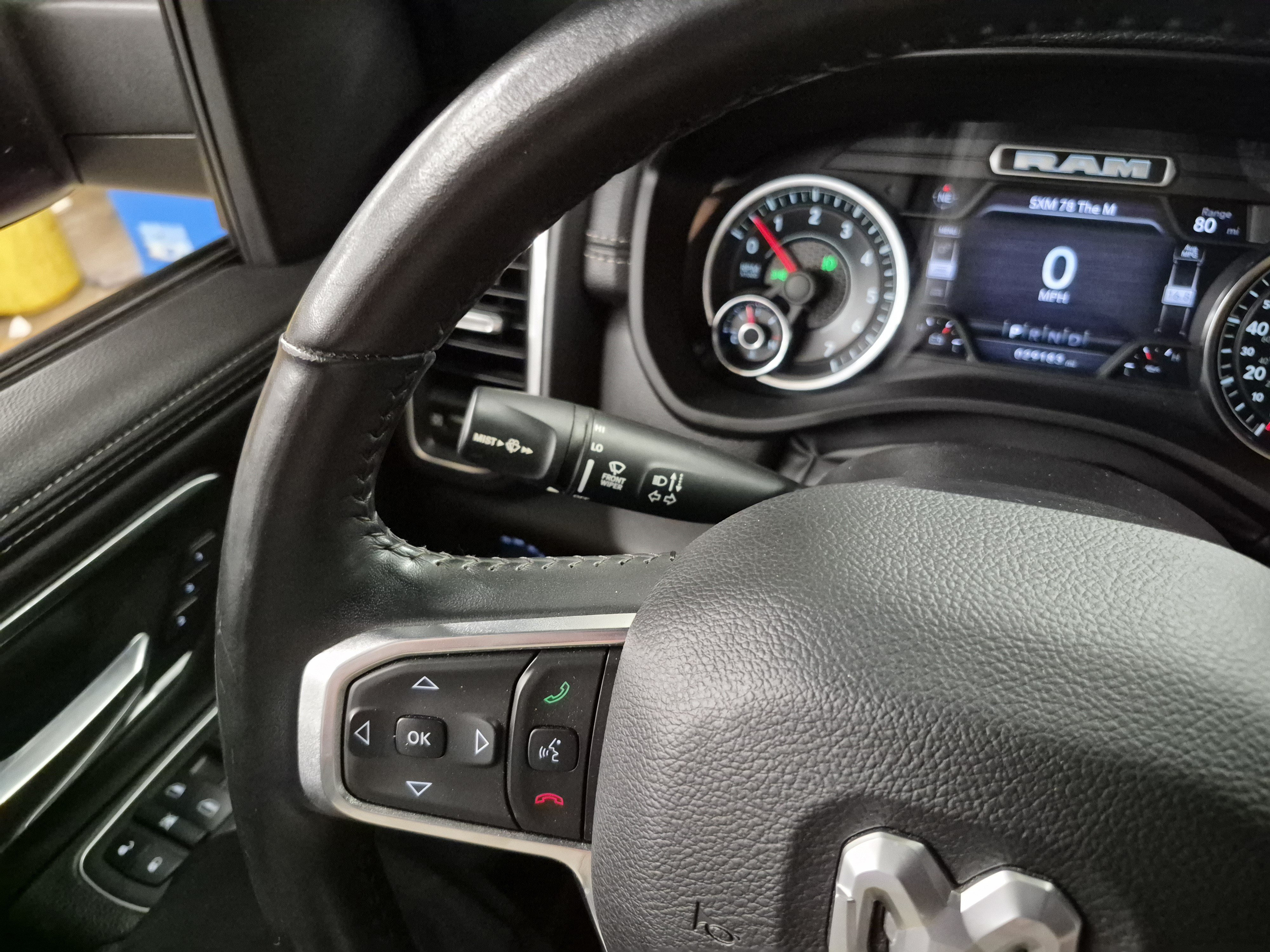 Used 2023 RAM 1500 Laramie AWD/4WD image 24