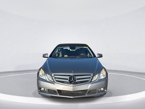 Used 2011 Mercedes-Benz E 350 Cabriolet image 2