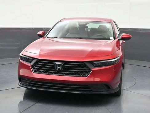 Used 2023 Honda Accord LX image 8