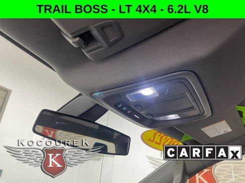 Used 2022 Chevrolet Silverado 1500 LT Trail Boss image 18