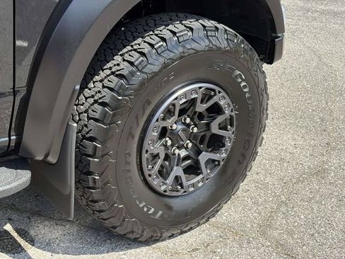 Used 2026 Ford F150 Raptor w/ Equipment Group 803A Raptor R AWD/4WD image 17