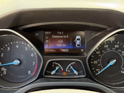 Used 2018 Ford Focus SEL FWD image 12