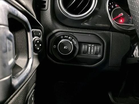 Used 2022 Jeep Wrangler Unlimited Rubicon image 17