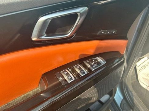 Used 2022 Kia Carnival SX Prestige FWD image 13