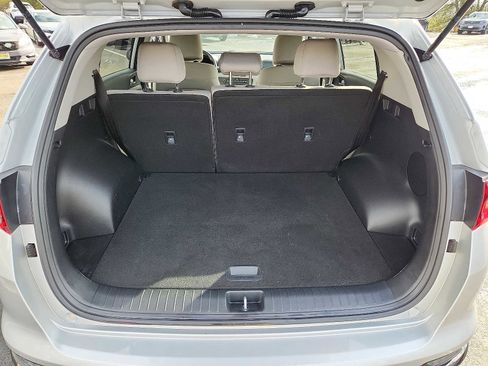 Used 2020 Kia Sportage LX image 26