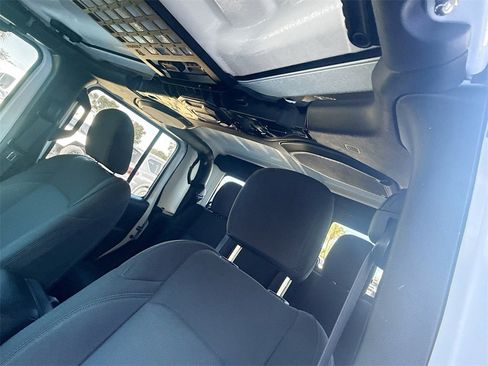 Used 2022 Jeep Gladiator Sport image 20