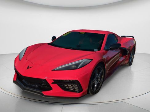 Used 2021 Chevrolet Corvette Stingray Premium Conv w/ Z51 Performance Package image 2
