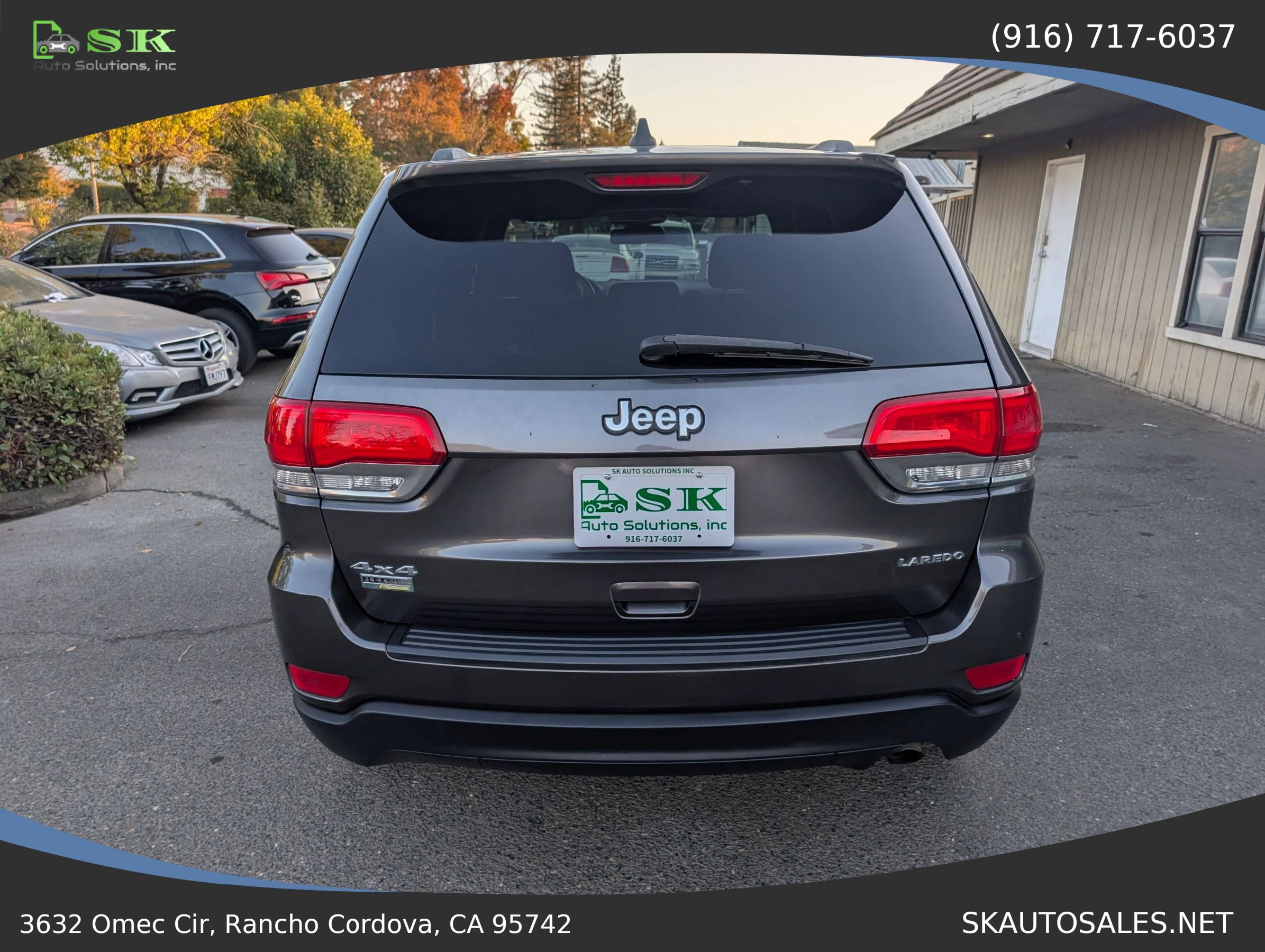 Used 2015 Jeep Grand Cherokee Laredo w/ Quick Order Package 23E AWD/4WD image 13