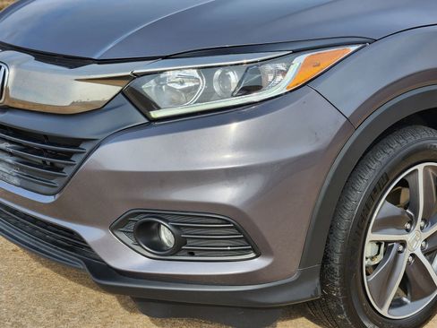 Used 2021 Honda HR-V EX image 9