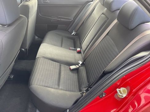 Used 2013 Mitsubishi Lancer ES image 10