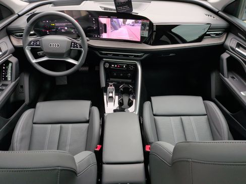 Used 2025 Audi Q5 Premium AWD/4WD image 36
