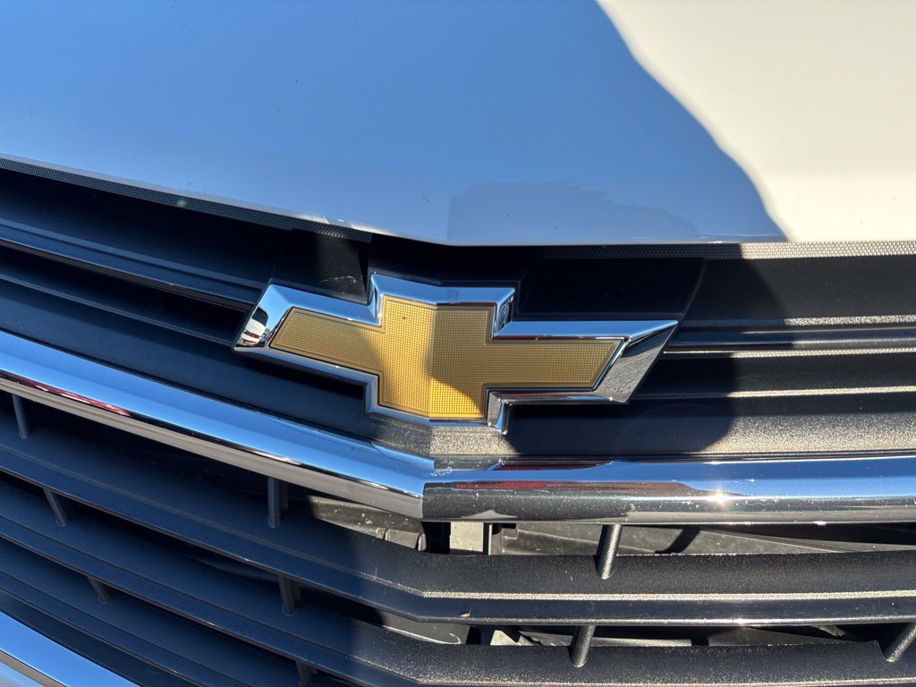Used 2018 Chevrolet Equinox LT FWD image 9