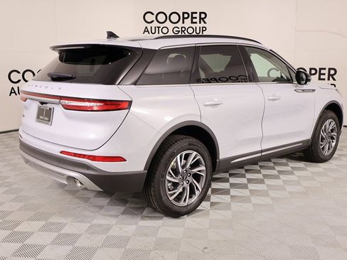 New 2026 Lincoln Corsair Premiere image 20