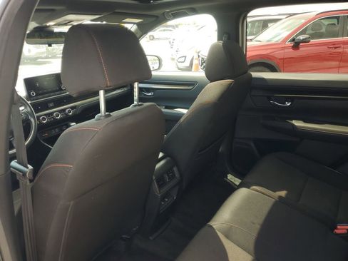 Used 2024 Honda CR-V Sport image 11