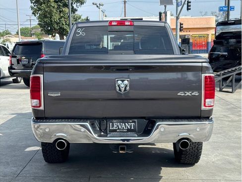Used 2014 RAM 1500 Laramie w/ Convenience Group AWD/4WD image 9