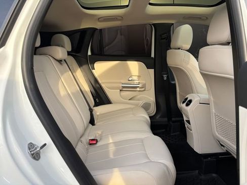 Certified 2023 Mercedes-Benz GLA 250 4MATIC image 48