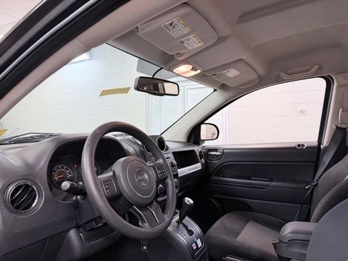 Used 2014 Jeep Compass Sport w/ Power Value Group AWD/4WD image 16