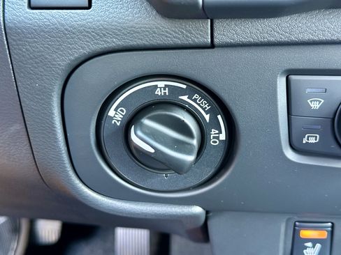 New 2026 Nissan Frontier PRO-4X w/ Pro-4x Convenience Package image 32