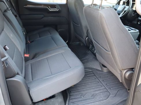 Used 2024 GMC Sierra 1500 Elevation AWD/4WD image 17