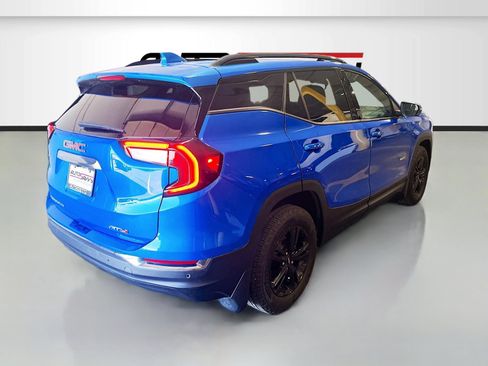Used 2024 GMC Terrain AT4 AWD/4WD image 7
