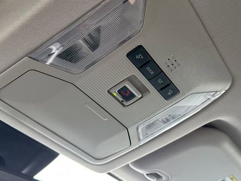 Used 2023 Toyota RAV4 LE image 23