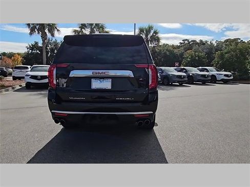 Used 2021 GMC Yukon Denali w/ Denali Premium Package image 25