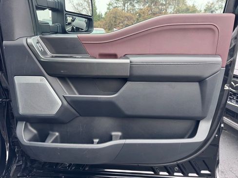 Used 2023 Ford F150 Lariat w/ Equipment Group 502A High image 33