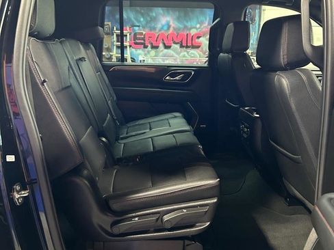 Used 2024 Chevrolet Suburban RST image 14