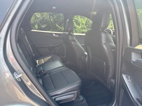 Used 2023 Ford Escape ST-Line w/ Tech Pack #1 AWD/4WD image 36