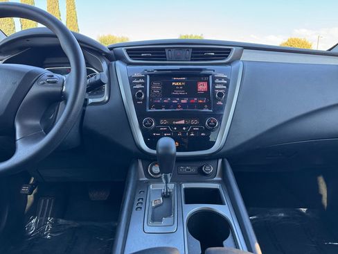 Used 2023 Nissan Murano S FWD image 16