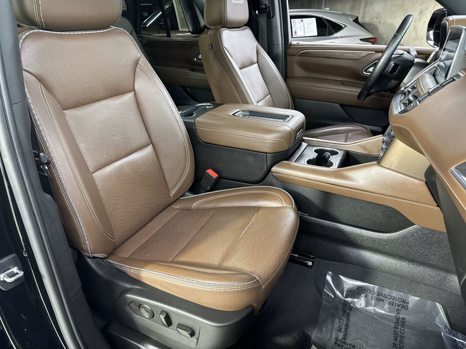 Used 2023 Chevrolet Tahoe High Country AWD/4WD image 41