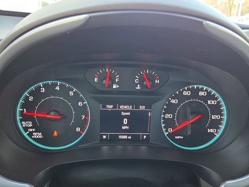 Used 2022 Chevrolet Malibu LS image 28