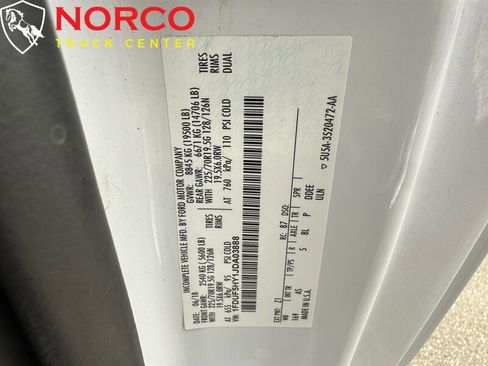 Used 2018 Ford F550 4x4 Regular Cab Super Duty image 26