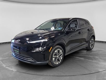 Used 2023 Hyundai Kona SE w/ Cargo Package