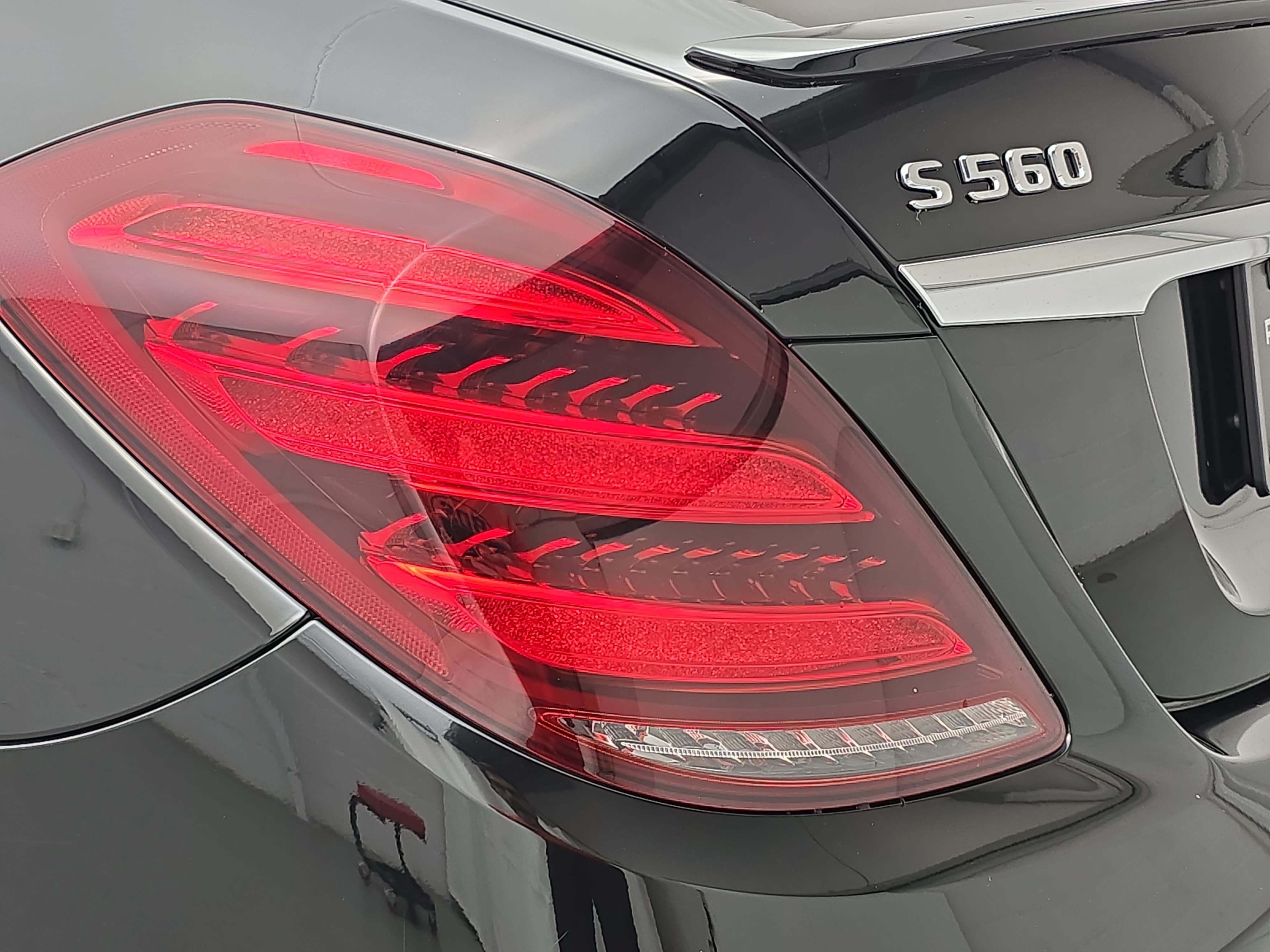 Used 2020 Mercedes-Benz S 560 Sedan image 37