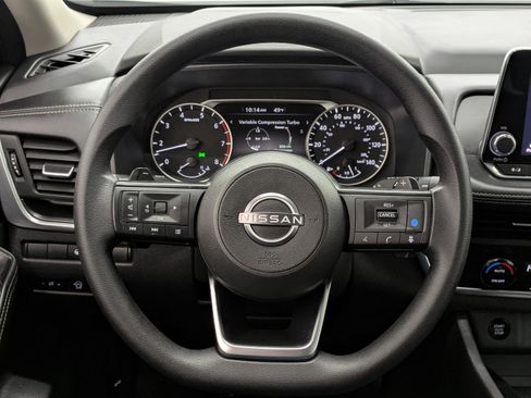 Used 2024 Nissan Rogue SV image 23