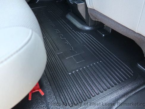 Used 2019 Ford F250 XL w/ Power Equipment Group AWD/4WD image 20