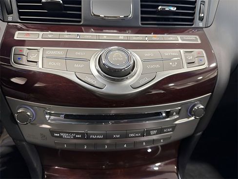 Used 2015 INFINITI Q70 3.7 image 21