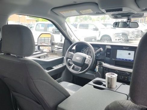 New 2025 Ford F350 XLT w/ 360-Degree Camera Package image 30