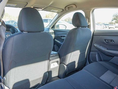 Used 2024 Nissan Sentra SV image 27