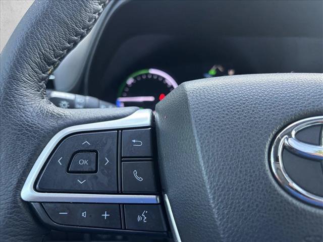 Used 2022 Toyota Sienna XLE AWD/4WD image 19