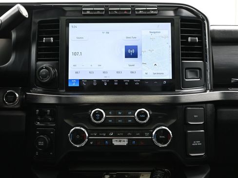 Used 2023 Ford F250 Lariat w/ Lariat Ultimate Package AWD/4WD image 17