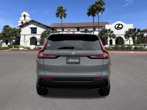 Used 2023 Honda CR-V EX-L image 3