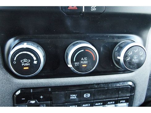 Used 2024 RAM 5500 Tradesman w/ Chrome Appearance Group image 28